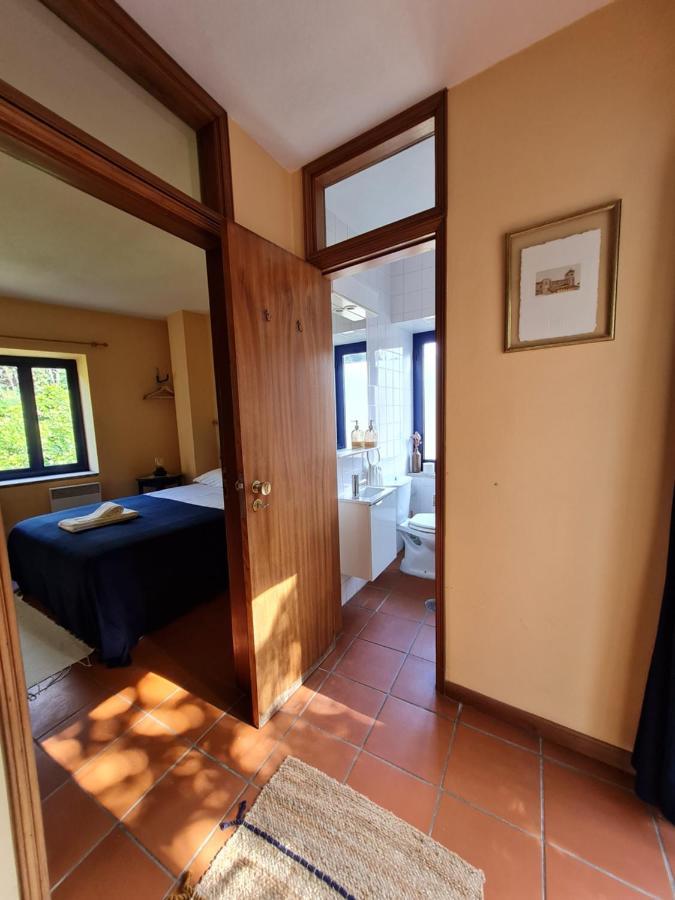 Out Of Town Hostel Castelo de Paiva Exterior photo